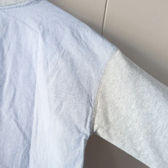 Banana Republic Mixed Media Striped Poplin Back Sweatshirt Grey - XS - Picture 5 of 11